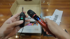 SHALANRA RE288 Micro Không Dây Chuyên Nghiệp - Micro Dynamic Pin Sạc - Dành Cho Karaoke