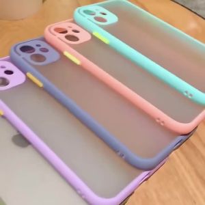 Luxury Square Matte Frosted Back PC Case For Apple iPhone 14 13 12 15 16e 16 Pro Max Plus Mini Soft TPU Clear Cover