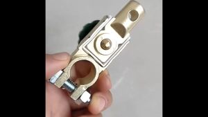 Kẹp Cọc Bình Acquy Ngắt Kết Nối Nhanh Cho Bằng Nút Vặn Xe Ô Tô Giải Pháp Hiệu Quả Vấn Đề Rò Điện Và Pin