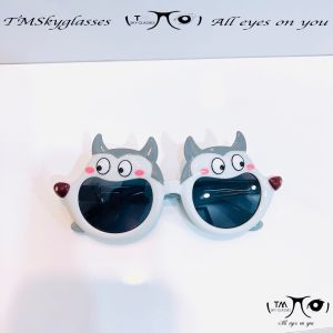 Mắt kính EM BÉ BÒ SỮA ĐÁNG YÊU -02 chống bể chống gãy tròng polarized phân cực đáng yêu giành cho bé trai và bé gái