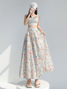 กระโปรงทรงเอพิมพ์ลายดอกไม้เอวสูง กระโปรงยาวคลุมเข่าสำหรับผู้หญิง สไตล์หวานๆ ฤดูร้อน 2025 กระโปรงสั้นสำหรับใส่ไปทำงาน