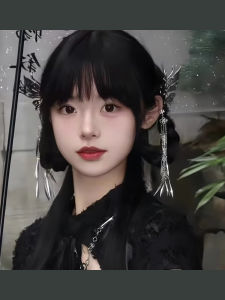 เครื่องประดับผมสไตล์จีนสุดหรูสำหรับผู้หญิง คลิปติดผมลายผีเสื้อแบบใหม่ปี 2025 คลิปติดผมแบบจีนโบราณพร้อมโบว์และลูกไม้