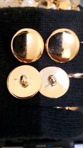 KANCING BAJU JAMUR DATAR POLOS EMAS DIAMETER 21 - 25 mm ISI 100 PCS