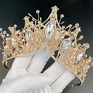 Pomely[COD&Local] Girl Head Hoop Princess Crown Design Shiny Rhinestone Inlaid Exquisite Eye-catching Head Jewelry Headband