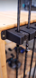 ที่วางคันเบ็ด ที่เก็บคันเบ็ด 6 คัน ยืนแสดงคันเบ็ดตกปลา HH ที่วางคันเบ็ดตก แนวตั้ง ที่วางคันเบ็ดตกปลา วัสดุที่มีความแข็งแรงABS