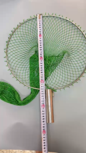 Vợt vớt các loại cá Lưới dù ĐK vợt 36cm Chiều dài 46cm ( INOX ) MÀU XANH.