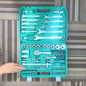 ISKU Kunci Sok Set 82 Pcs Tool Kit Lengkap 1/2 1/4 Inch CR-V Kunci Ring Pas Mata Shock Wrench Ratchet 72 Gigi Alat Bengkel Motor Mobil Toolbox Kotak Perkakas Mekanik Service Heavy Duty Kunci Kombinasi Busi Set Obeng Box