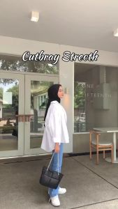 Celana Jeans Cutbray Wanita: Pilihan Fashion Sehari-Hari