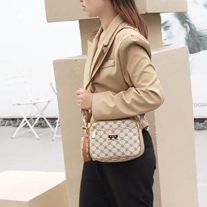 1885 ( READY STOCK ) PU SLING BAG EU FASHION HOUSE