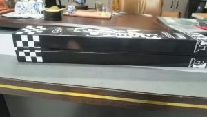 KTPH International leather chess mat with box