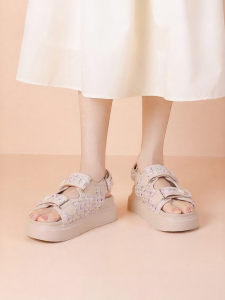Josiny | Platform Increase Sandals