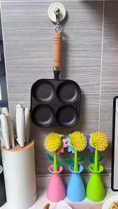 4-Cup Cast Iron Egg Frying Pan with Handle Pancake Pan Egg Cooker Omelette Pan for Breakfast Fried Egg Pancakes Steaks