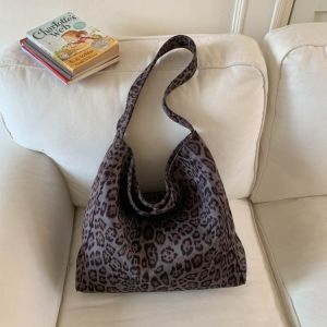 Ben Sherman Large Capacity Camouflage Shoulder Bag Fashionable Versatile Casual Commuter Backpack Simple Retro Single Shoulder Bag