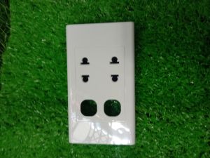 Mặt 3 ổ cắm 2 chấu dòng S18(sino)