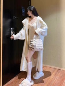 Plus Size Spicy Girl Suspender Dress Pure Desire Set Womens Autumn Winter Lazy Style Mid Length Sweater Coat