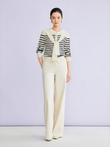 Contrast Stripe Bow Decoration Round Neck Knitwear