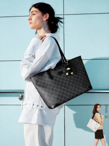 Capacious Commuter Shoulder Bag