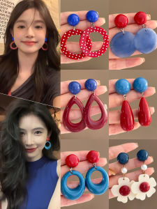 Modern Retro Hong Kong Style Color Clash Womens Earrings 2025 New Design Special Small Audience Fashionable Ear Drops Hoops Earrings Fashionable Feminine Jade Jewelry Ear Accessory for Women