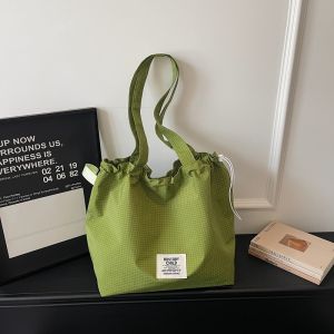 TANGKOU | Large Capacity Lightweight Nylon Travel Commute Bag