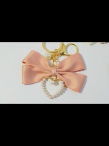 BECORATE Sweet Imitation Pearl Heart Keychains Fashion Ribbon Bow Keyrings Handbag Pendant Party Gifts Souvenirs