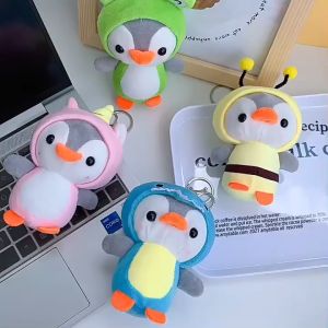 Gantungan Kunci Boneka Penguin Topi Kostum MCE60746