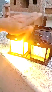 Đèn Năng Lượng Mặt Trời Trang Trí Sân - Đèn Treo Tường Cảm Biến Hồng Ngoại Chống Nước