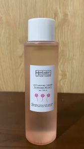 Nước Cân Bằng Da Activating Toner Cordyceps Miliraris Thảo Dược Gleecos 200ml