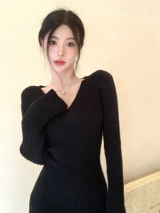 Váy Len Dệt Kim Ôm Vừa Vặn Cổ Chữ V Gợi Cảm Cho Nữ Mùa Thu Đông Váy Midi Cổ Điển Màu Trơn Phong Cách Hàn Quốc