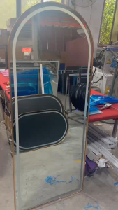 HERON กระจกร้านทำผม กระจกร้านตัดผมตั้งพื้นโดยเฉพาะ สุดฮ๊อตพร้อมไฟ กระจกอัจฉริยะติดผนังด้านเดียว LED เปล่งแสง