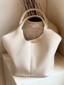 Large Capacity Tote Bag Handheld Single Shoulder Bag for Commuting And Work Korean Style Fashionable Bag Soft PU Leather
