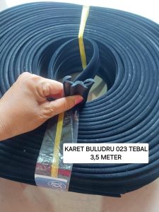 (023) Karet Run Channel Kaca naik turun untuk semua jenis  mobil Universal Buludru Tebal (023)