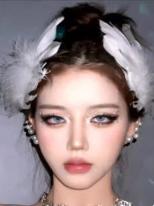 Kẹp Tóc Lông Vũ Màu Trắng Mới Biểu Diễn Chụp Ảnh Cưới Trang Trí Tóc Trẻ Em Ballet Sân Khấu Ngọt Ngào Tươi Mới Không Đính