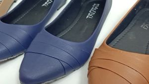 Sepatu Wanita Flat Shoes Nagita - RZ11 Moscref Ukuran 37-40 - Bahan Kuat dan Nyaman, Tidak Slip dan Licin - Pilihan Warna: Hitam, Coklat, Abu, Navy, Salem - Nugraha Sugih (Local)