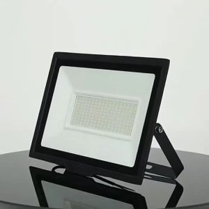 LAMPU SOROT LED FLOOD LIGHT 100W 50W 30W 20W 10W TEMBAK IP65 OUTDOOR WATERPROOF
