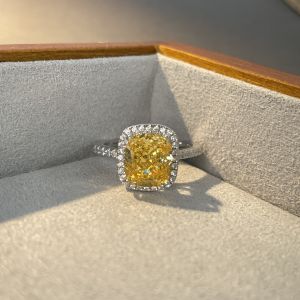 S925 Sterling Silver Ring with 3ct Colorful Yellow Ice Flower Cut High Carbon Diamond Original Design Fashionable Jewelry