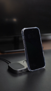 ENERGEA Widock Plus 7 in 1 USB type C Hub with Qi2 Wireless Charging Stand