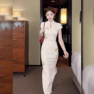 New Chinese Style White Qipao Dress Summer 2025 Split High Waist Elegant Ladys Gown Soft Fabric Short Sleeve Stand Collar