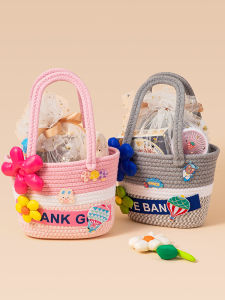 กล่องของขวัญสร้างสรรค์สําหรับการเฉลิมฉลองวันเกิดและวันครบรอบเดือนของเด็กพร้อมการปรับแต่งรูปภาพ การออกแบบที่ใช้งานได้จริงและน่ารัก