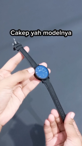 Jam Tangan Wanita Aesthetic 03 Bulat Desain Simple Elegan Strap PU Berkualitas Tinggi Kekinian