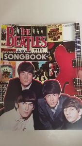 BEATLES SONGBOOK/SLOW ROCK COUNTRY FOLK COUNTRY ROCK VOL.1 - SONGBOOK WITH GUITAR CHORDS - BUNDLE