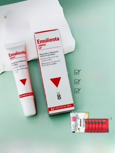 Vinas Ice Cream Lipstick Moisturizing Exfoliating Lip Balm Repairing Base Coat for Smooth Luscious Lips Spanish Brand