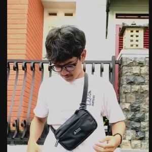 ToteLite Kaneen - Handbag Clutch Pria Wanita Waterproof Multifungsi Hitam