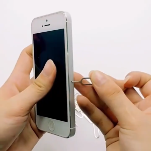 SIM card pin เข็มจิ้มซิม ที่จิ้มซิม เข็มจิ้มถาดซิมโทรศัพท์ทุกยี่ห้อที่มีช่องซิมด้านนอกสินค้าส่งไวพร้อมส่งจากในไทย