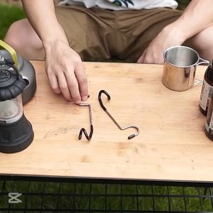 ตะขอแขวน ตะเกียง  Camping มีความแข็งแรงสูง ตะขอแขวนตะเกียงขนาดใหญ่ ตะขอแขวนโคมไฟอลูมิเนียม อุปกรณ์สําหรับตั้งแคมป์