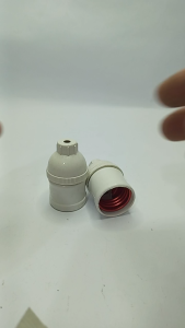 Fitting Lampu Gantung Putih Merk Legacy - Model Terbaru