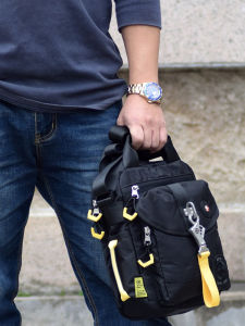 Tough Mens Oxford Cloth Travel Bag Fashionable Handheld Single Shoulder Crossbody Bag Street Style Leisure Trendy Bag