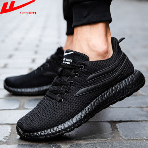 รองเท้าวิ่งลำลองชาย Warrior รองเท้าทำงานแบบสวม ส้นแบน พื้นยาง ทรงหัวมน ระบายอากาศได้ดี รองเท้าผ้าใบสีดำ