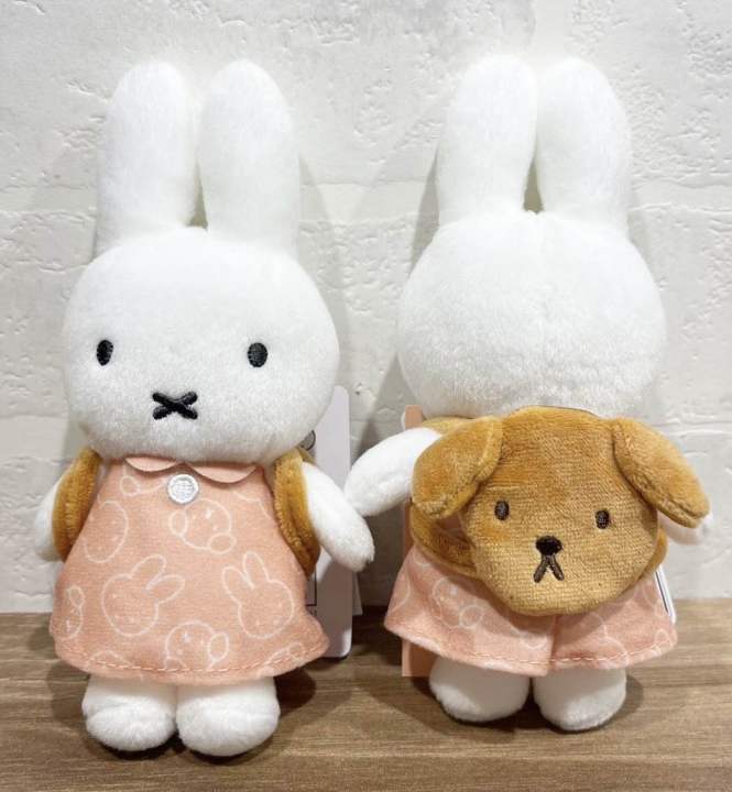 S6f70fe2cb4904a748cd35b0df041e