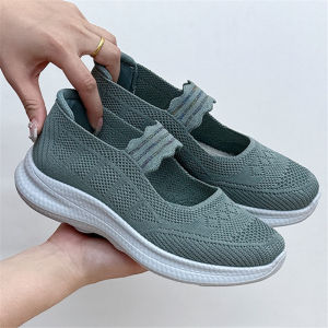 Beijing Rui Old Beijing Cloth Shoes Flats Flats Mother Shoes Casual Sneaker Walking Shoes Breathable Shoes for the Old Soft Bottom Women