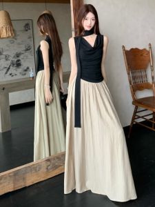 GUZILIAN | French Elegant Black Slimming Long Skirt Design Sensation Swinging Neck Sash Vest Top Two-Piece Set Korean Style Commute
